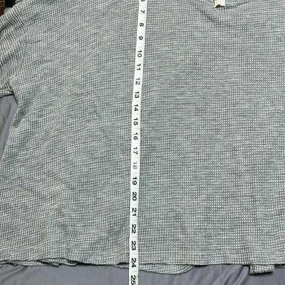 Free People Gray Storyteller Waffle Knit Open Back Boxy Boho Casual Bohemian - Picture 6 of 6